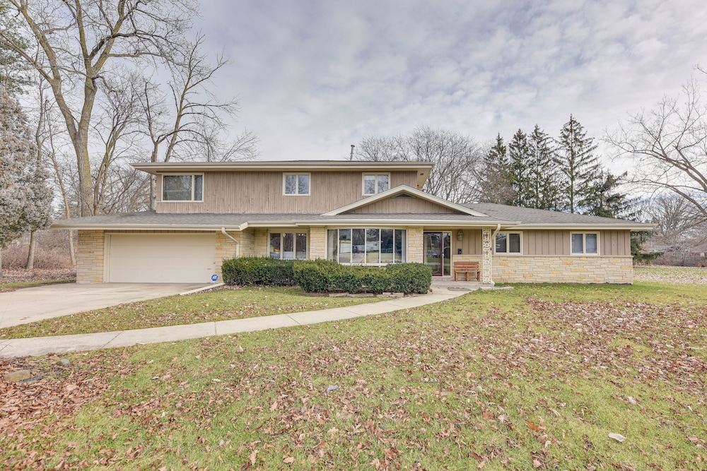 Convenient Racine Home: 4 Mi to Lake Michigan! - Property Image 15