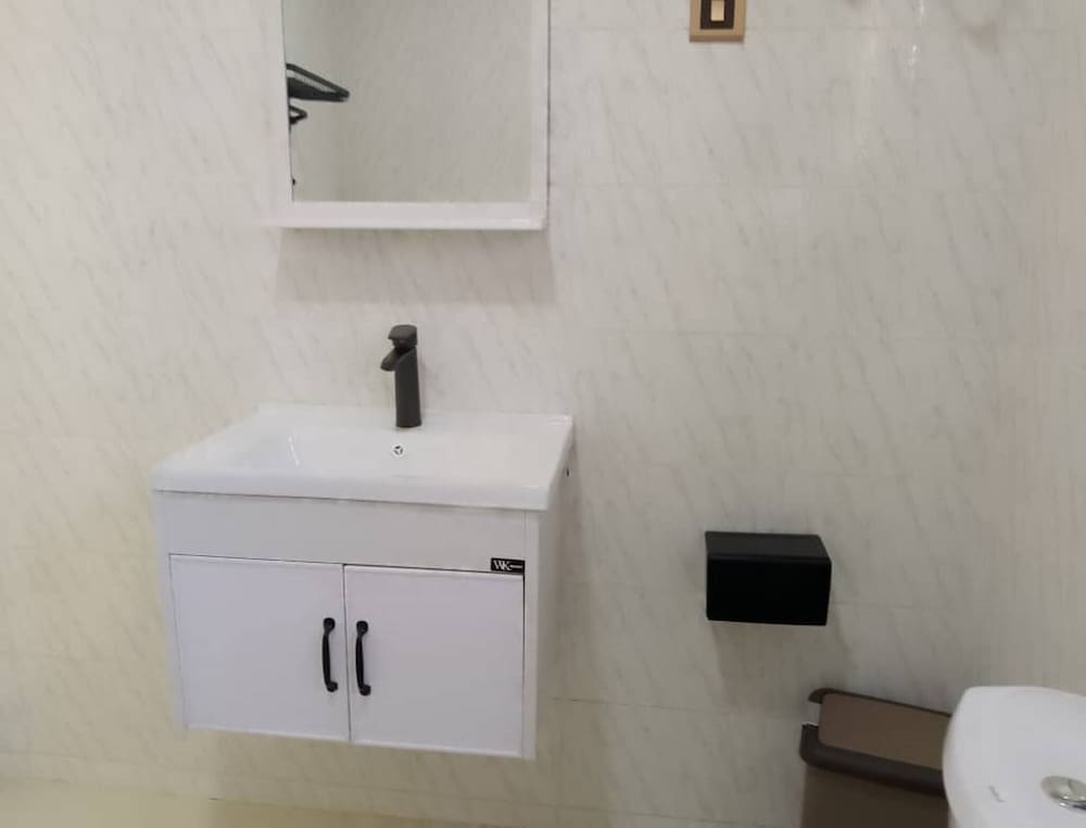 Spacious 3BR Apartment in Adentan With City Views
