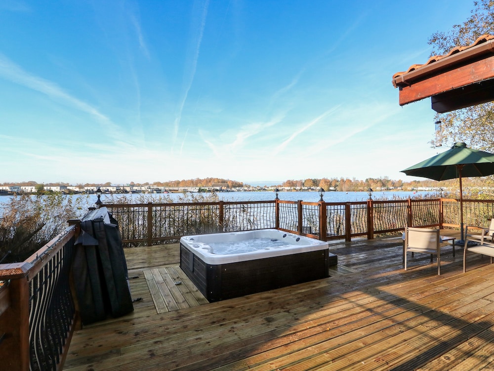 Osprey Lodge