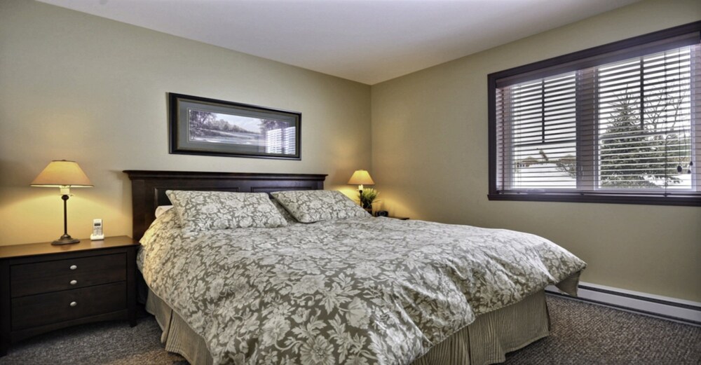 Oasis - Tremblant Sunstar - Image 5