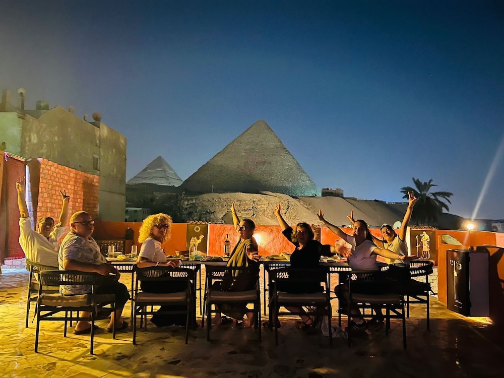 Great Pyramid View Inn