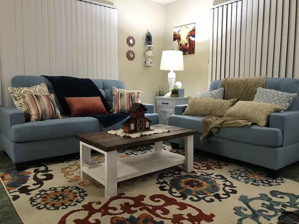 Salt Lake City Vacations - Parkway Suites - Property Image 1