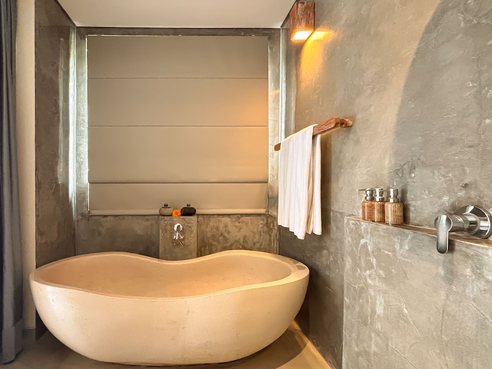 Dlobong Private Pool Villa Ubud