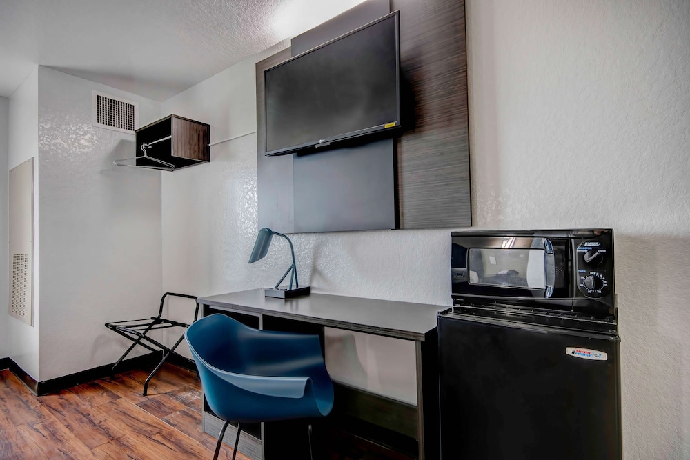 Motel 6 San Antonio, TX - Sea World North