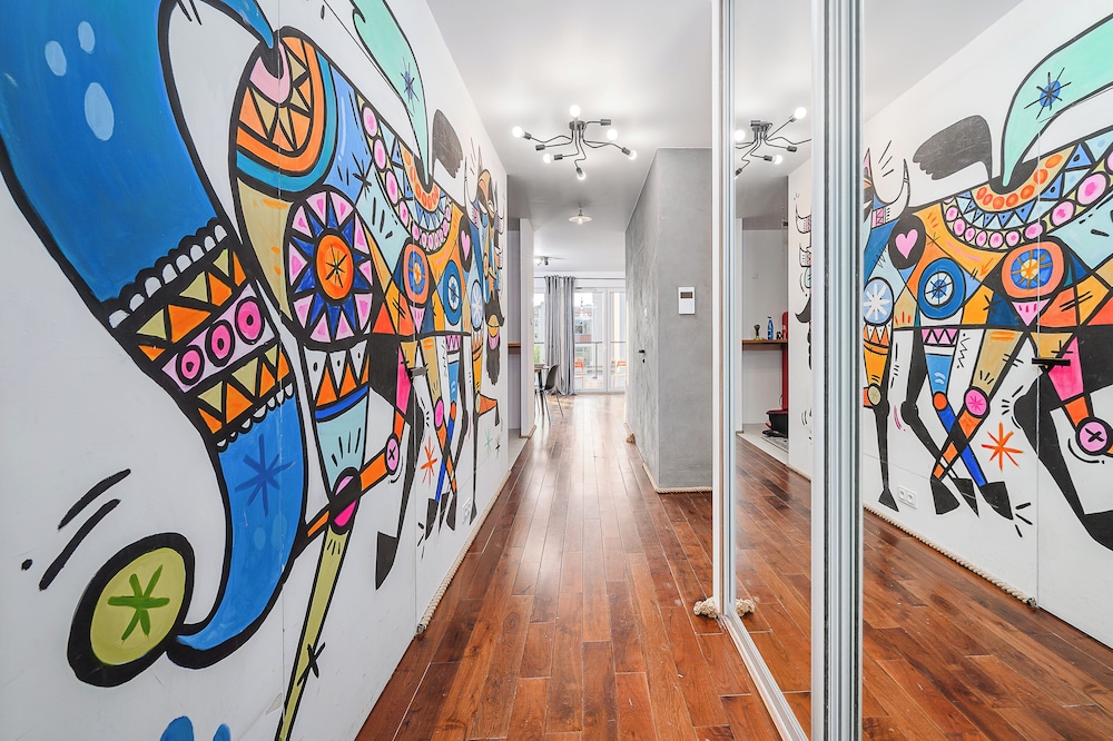 Lumina 3-room apart with large terrace