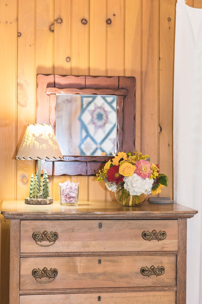 Autumn Ridge Cottages