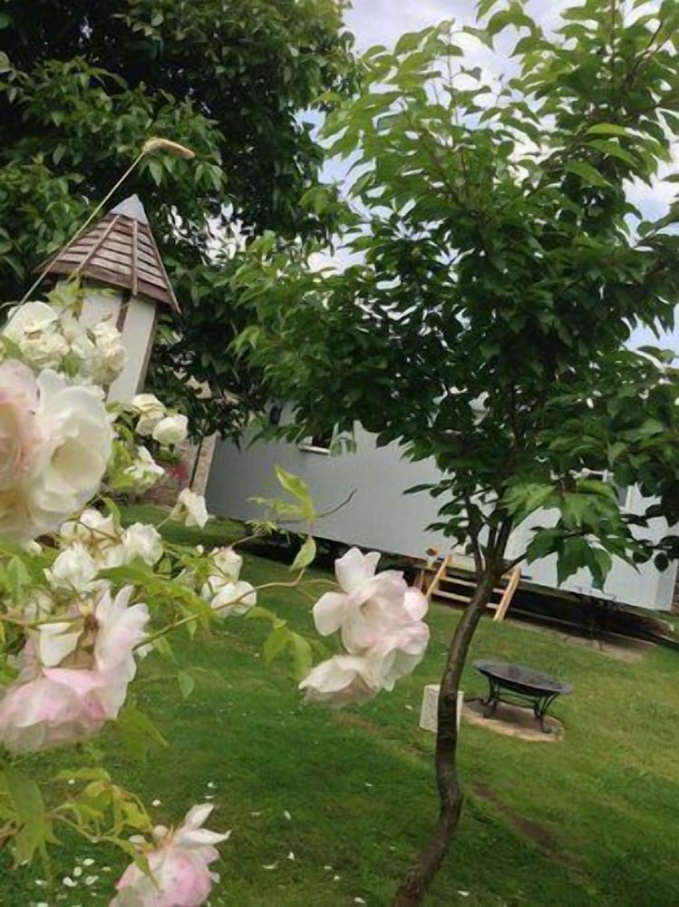 Posh Huts