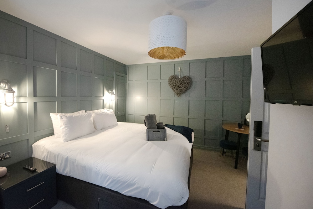 Southport Vacations - The Stamford Apartment - Property Image 21