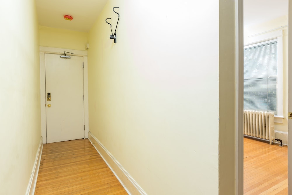 Applewood Suites - 2 BDRM Annex Loft