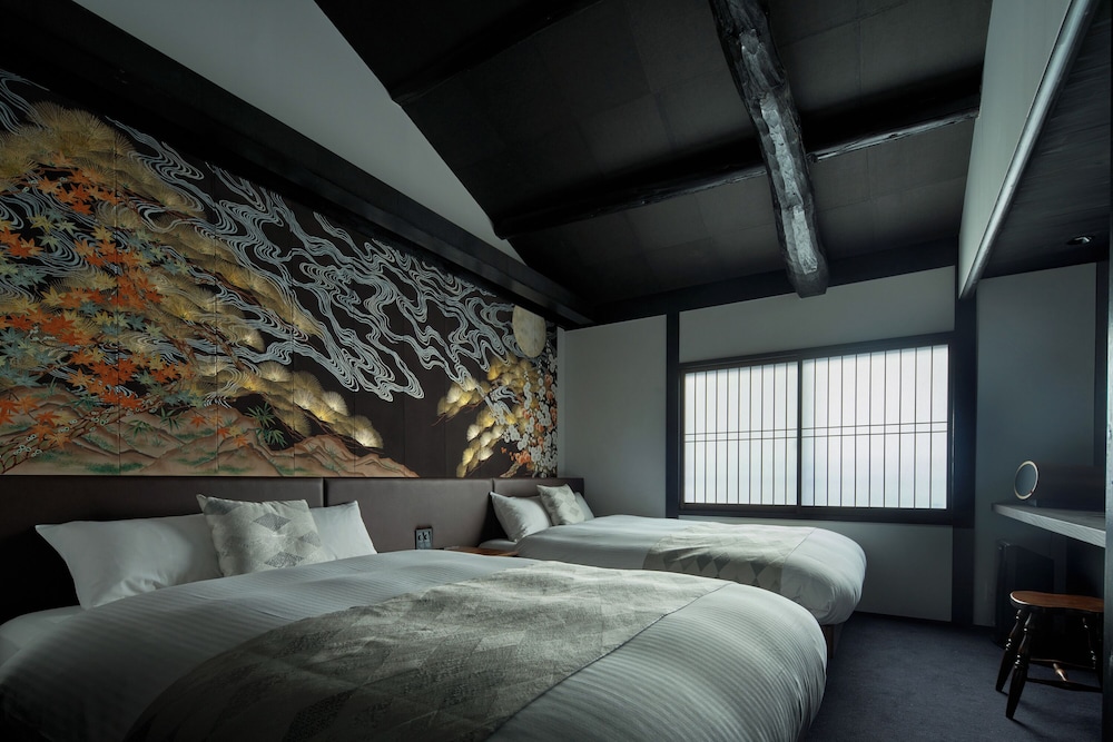 KIRAKU KYOTO RINPA