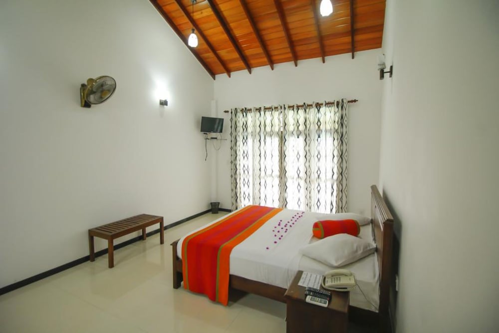Rockery Villa