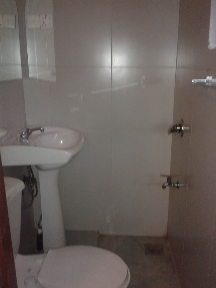 New Tour Inn