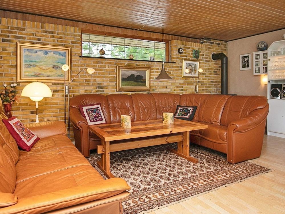 9 Person Holiday Home in Vaeggerlose view 3