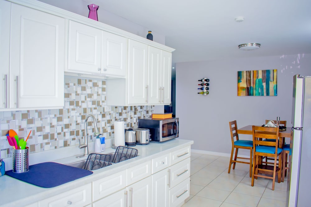 New Kingston Corporate Apts at Donhead