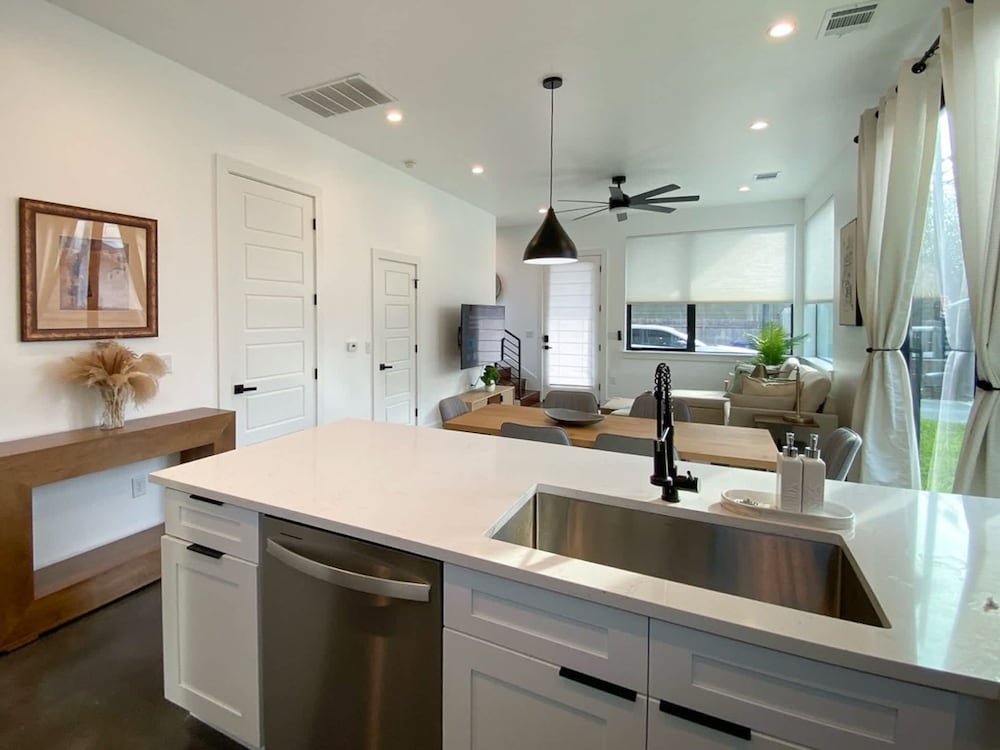 Modern Home Near the University of Texas