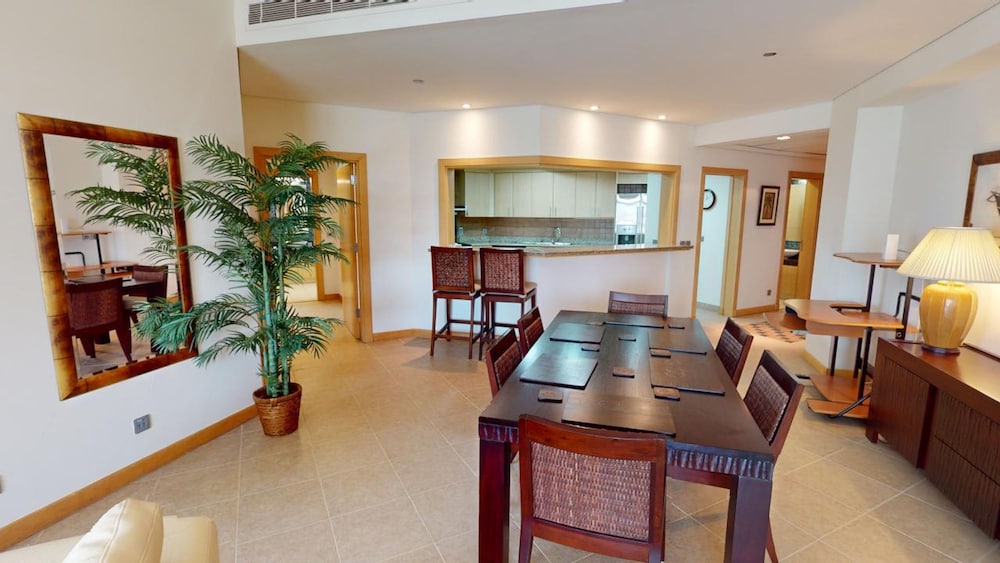 DVH Dabas Palm Shores Elegant Four Beds