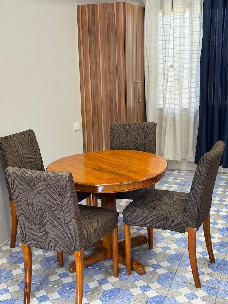 Airport Ace Villas