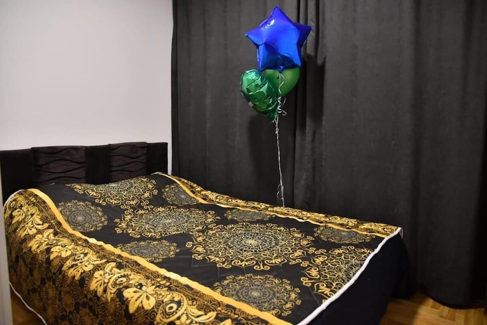 Apartman 3 S V Istocno Sarajevo Lukavica sa Jacuzzi Lux Spa Hilandarska Centar view 3