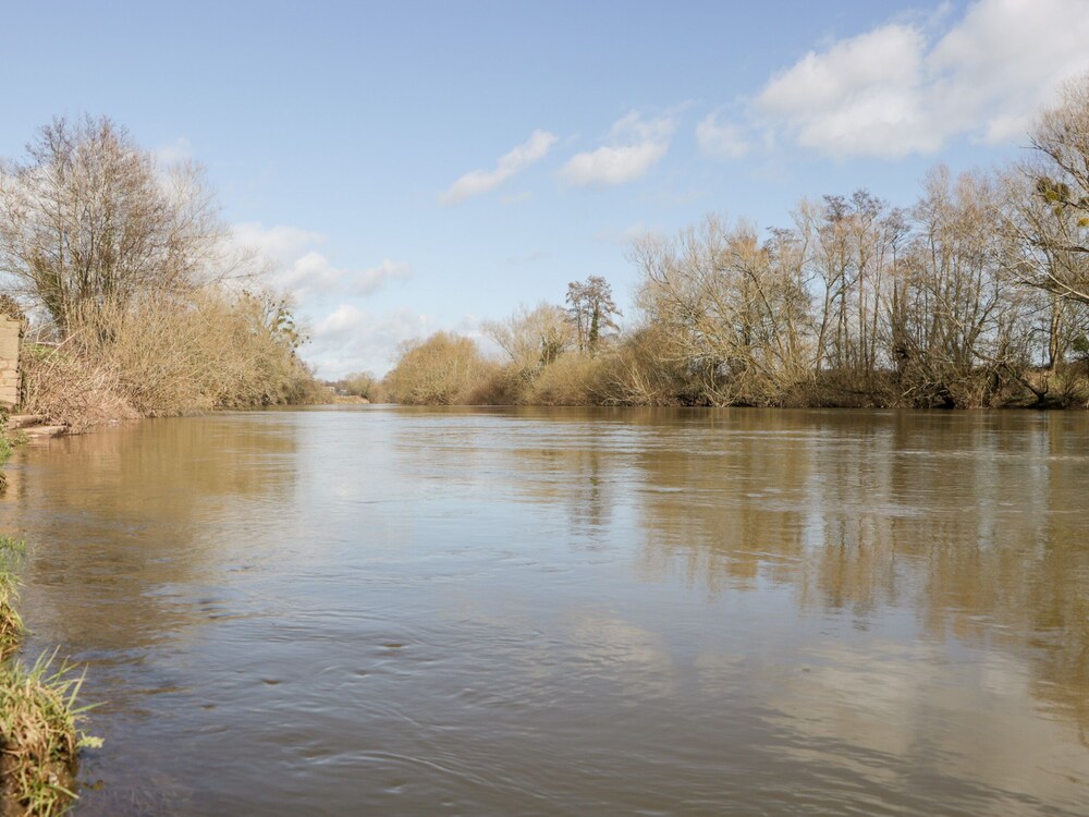 5 Wye Rapid Cottages