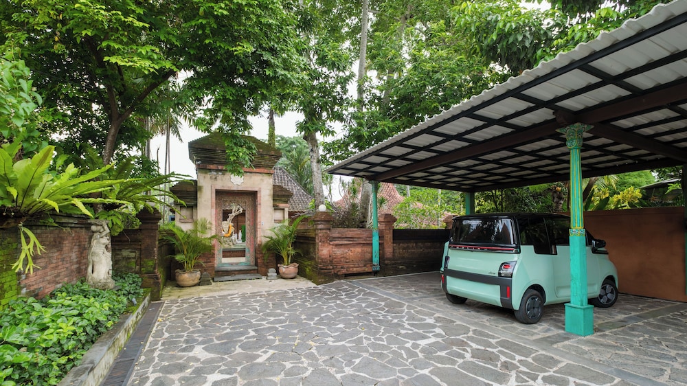 Rumah Melati Estate by Villa Finder
