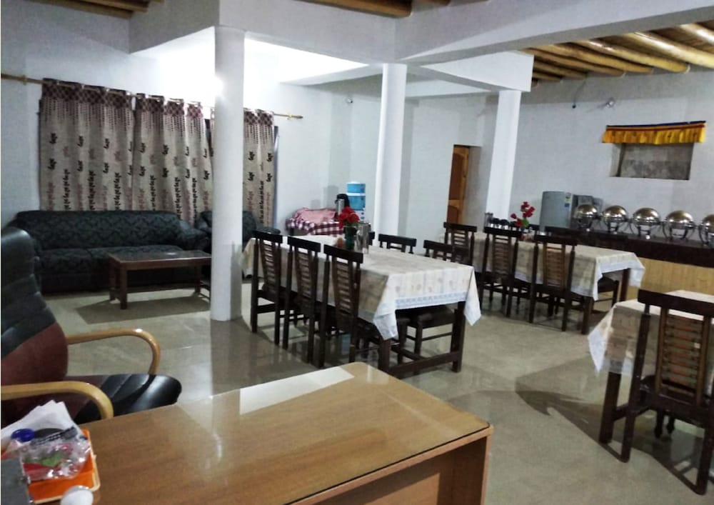 TIH Kailash Mansarovar Home Stay & Guest HS