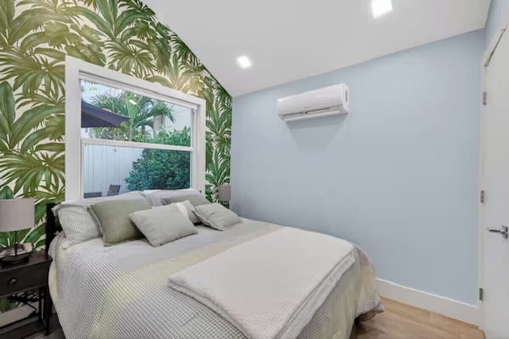 Paradise by the Sea - Cottage