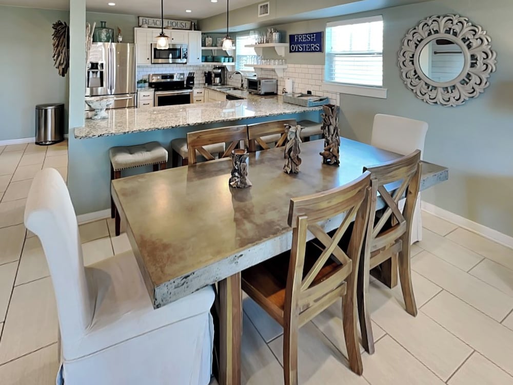 Sugar Shack by Silver Sands Vacation Rentals
