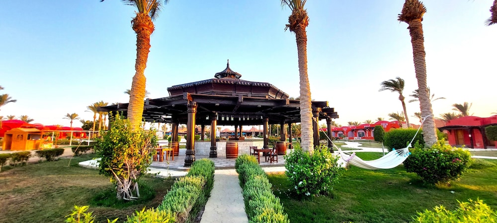 Swisstouch Oriental Resort Marsa Alam