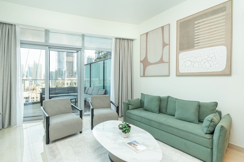 PVH - 1BR - Imperial Avenue