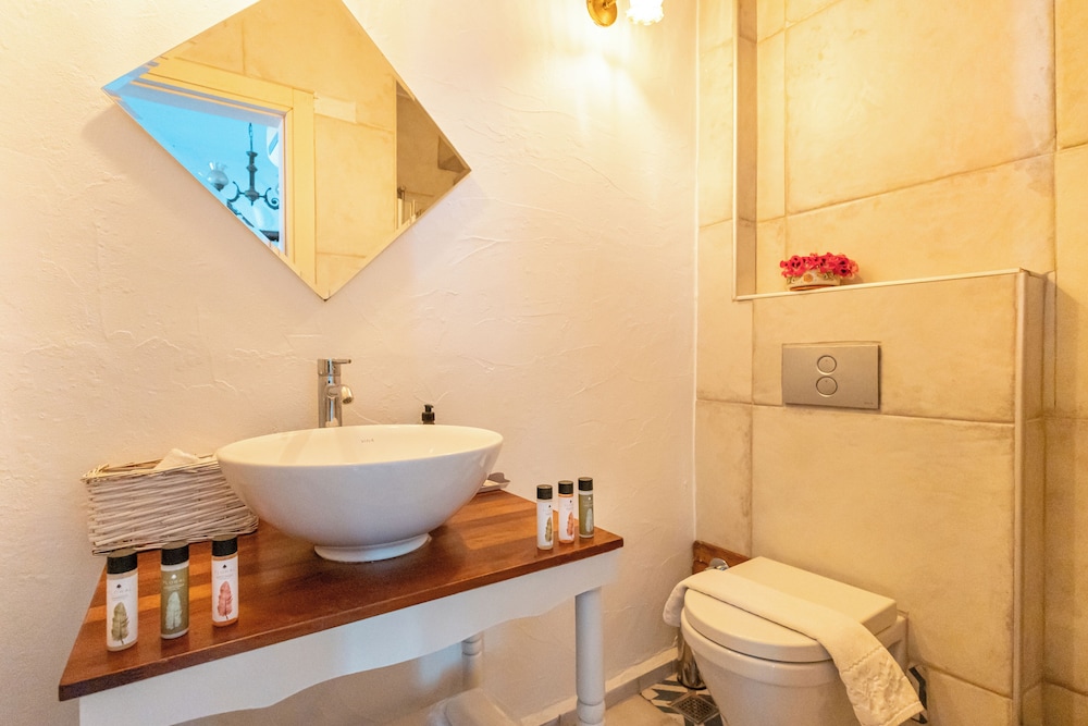 Alacati Eski Ev Hotel - Image 6