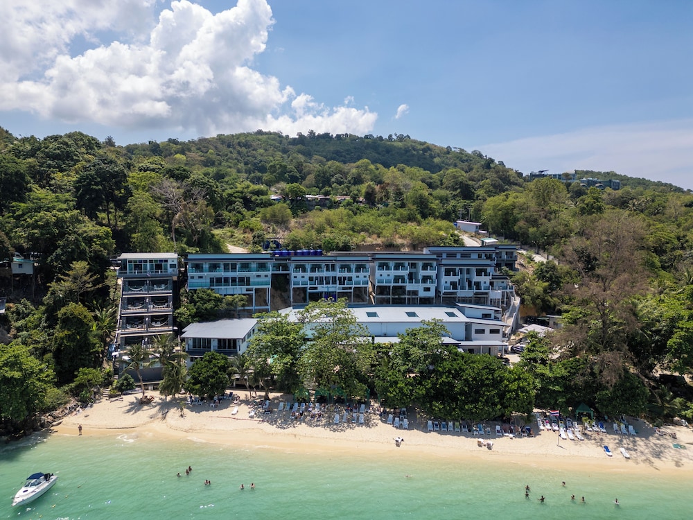 The Hideout Beachfront