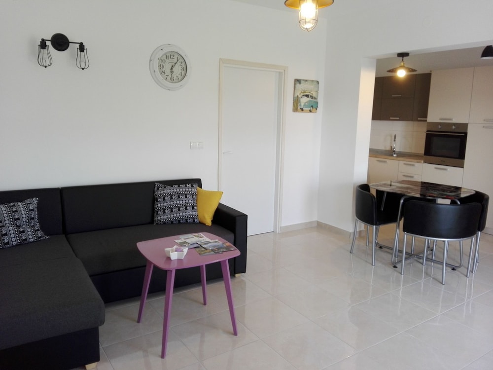 Markas - pet Friendly - A2 - Bella Vista 2 view 3