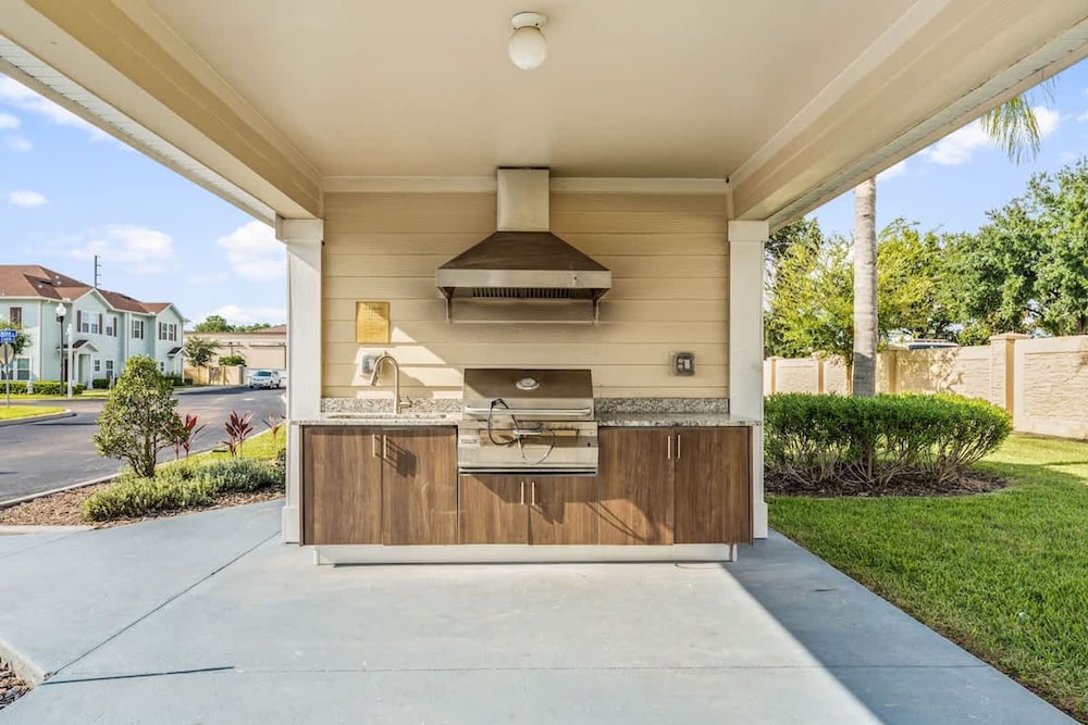 Charming Townhouse 4 BR up to 12 People Wl8972