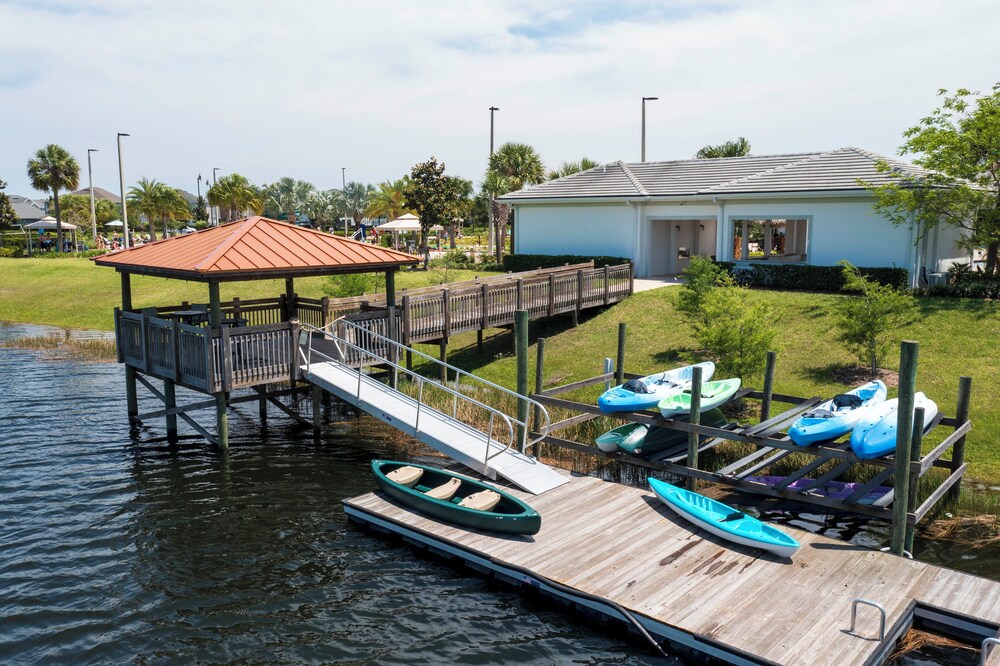 Gorgeous 4Bd W/ Pool & Waterpark @ Storey Lake 4836M