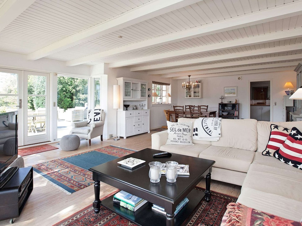 5 Person Holiday Home in Vejby-by Traum view 3