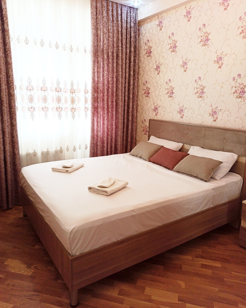 Prestigious apartment near the metro