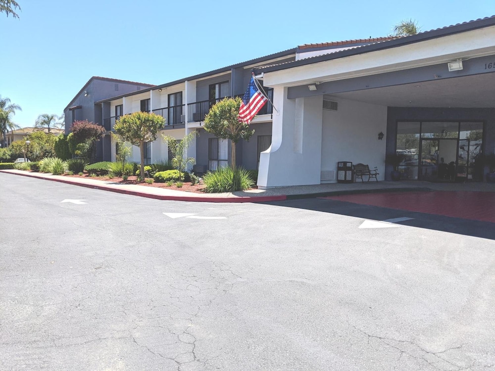 Morgan Hill Vacations - Quality Inn Suites South San Jose / Morgan Hill - Property Image 14