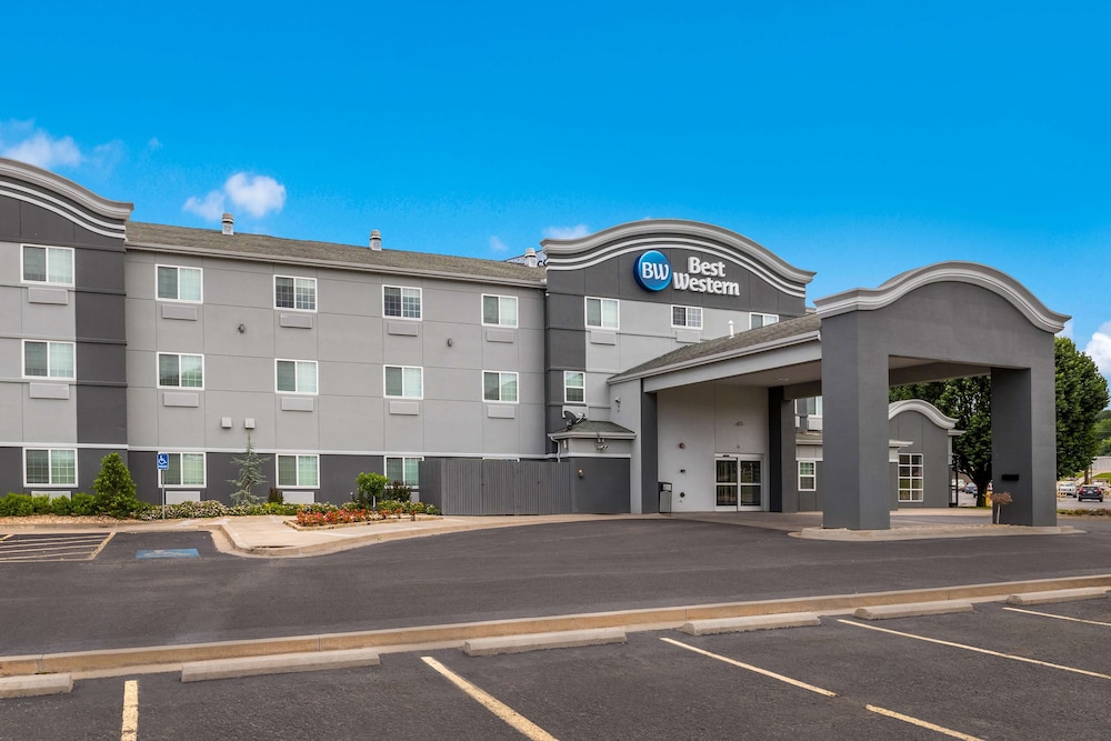 Muskogee Vacations - Best Western NSU Inn - Property Image 1