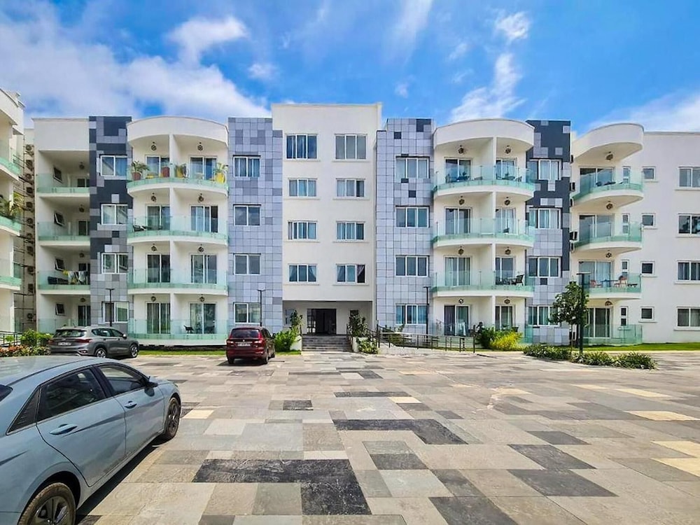 Apartment in Cantonment