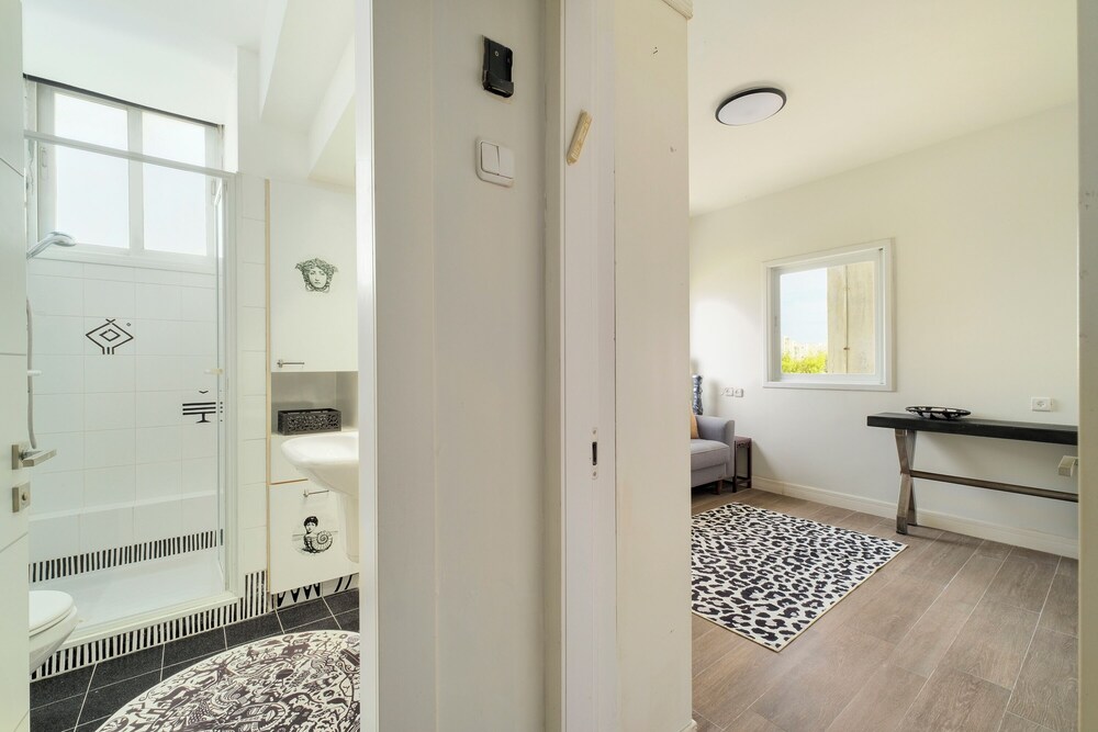 Ramat Aviv Stylish Stay by Sea N' Rent
