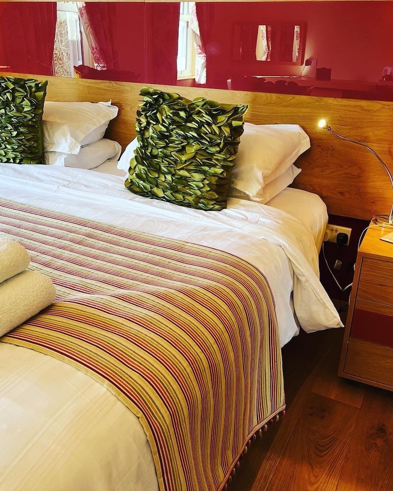 Ashbrook House B&B