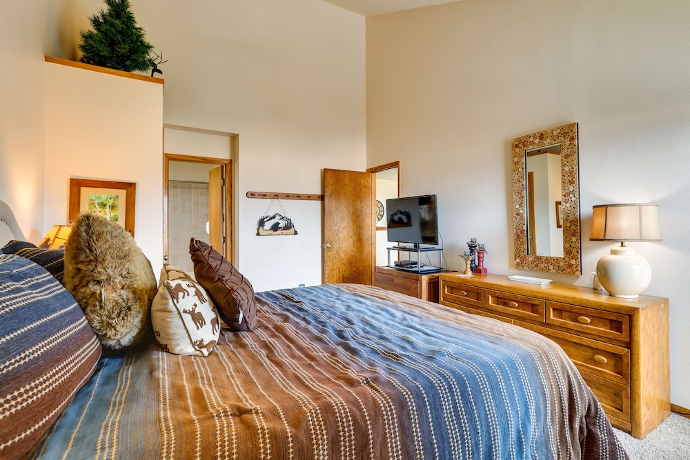 Summit County Vacations - Cozy Silverthorne Condo w/ Balcony Mtn Views! - Property Image 26