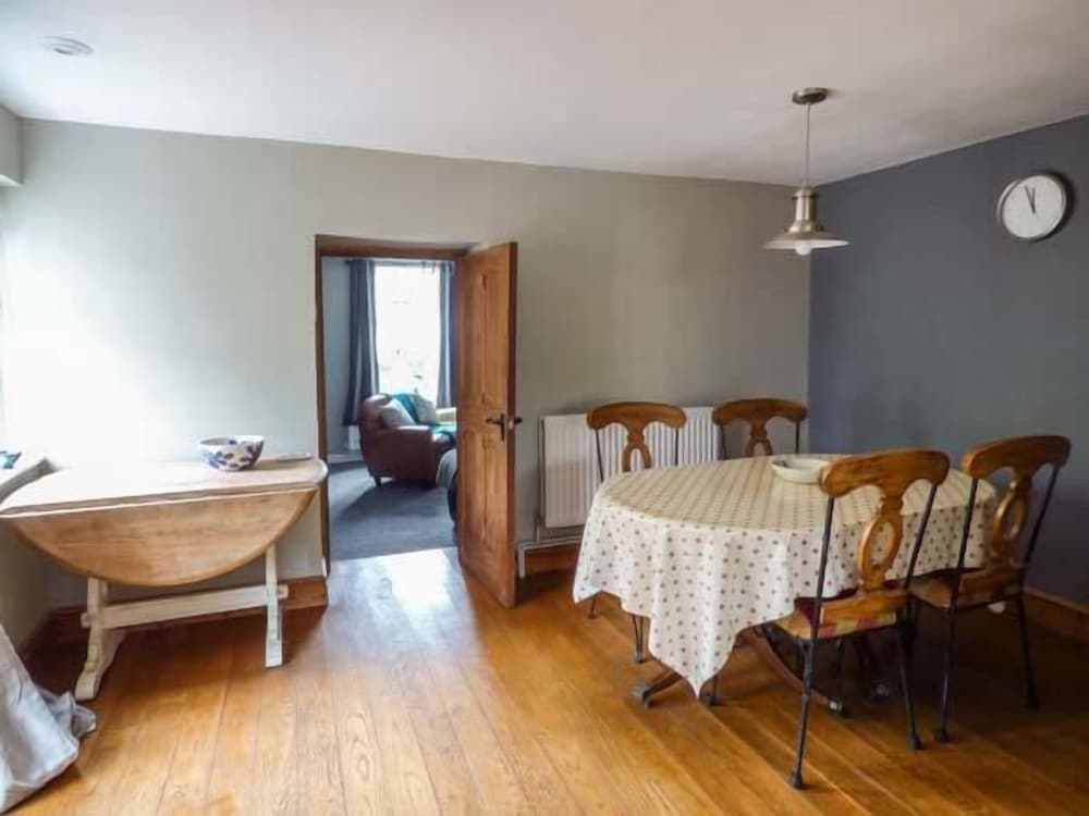 Corner Cottage view 5