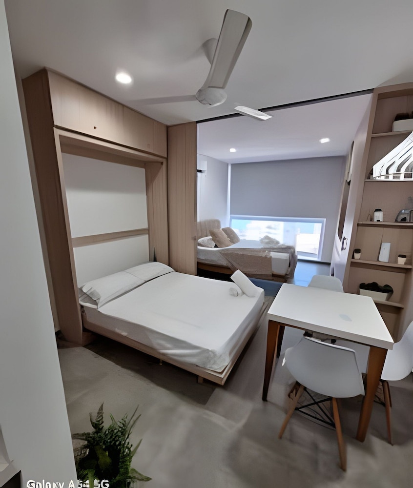 Salguero Suites