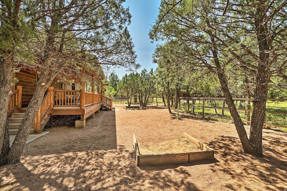 Peaceful Happy Jack Cabin w/ Deck & Grill! view 5