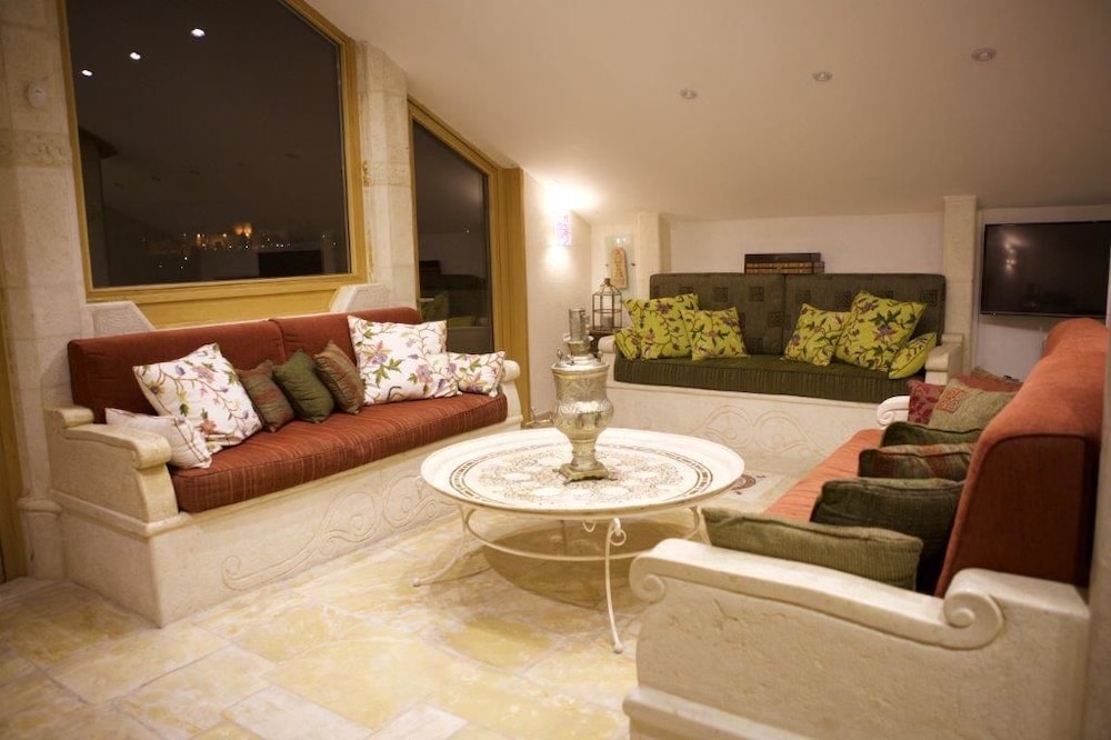 Luxurious Penthouse