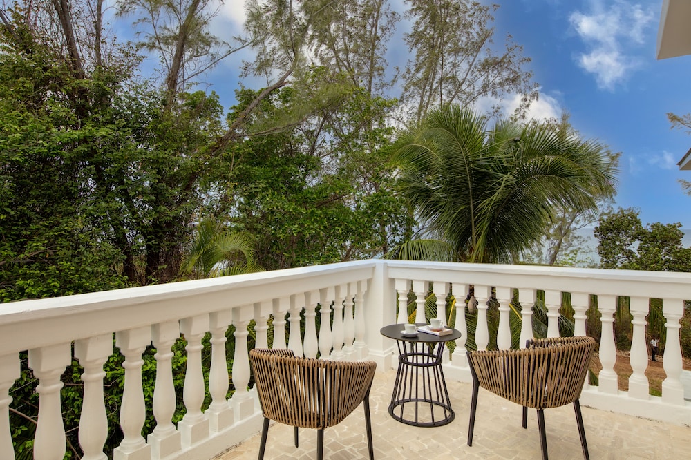 Grand Palladium Jamaica Resort  Spa All Inclusive - Property Image 10