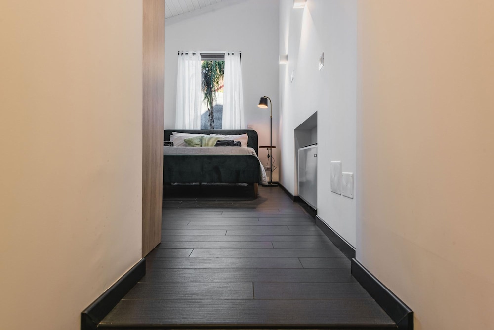 Leone Apartment With Garden by Wonderful Italy