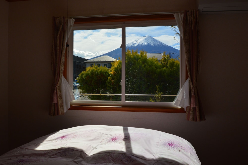 Photo 47