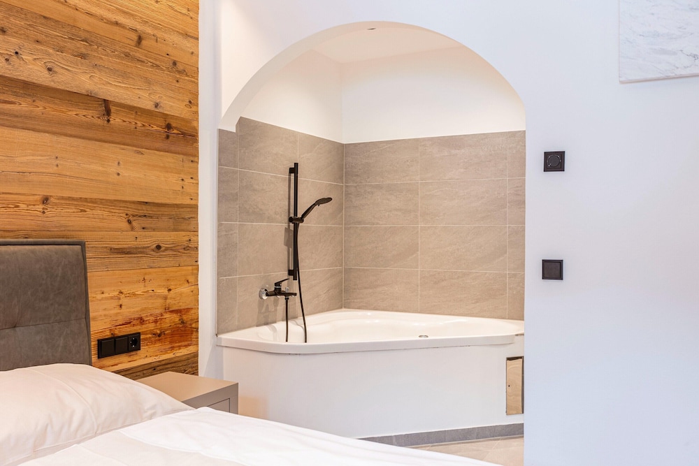Modern Suite Directly on the ski Slope